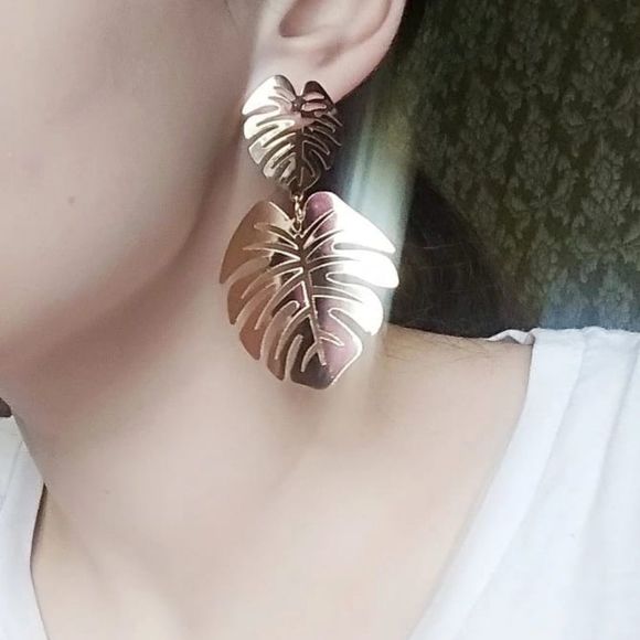 Hot Women Earrings Gold Drop Earrings For Women St - Picture 1 of 4